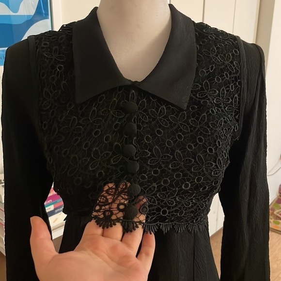 Ultra Dress New York Dresses & Skirts - Vintage 70s Ultra Dress 👗 black mini dress with adjustable wrap lace top